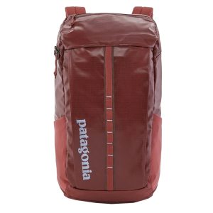 Patagonia Black Hole Pack 25L rosehip backpack