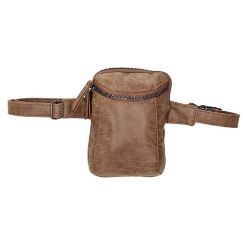 Enrico Benetti Heuptas Zoë Camel