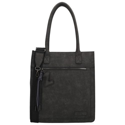 Zebra Trends Shopper Rosalyn Zwart